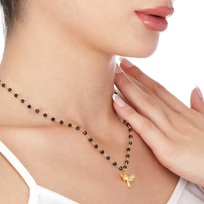 Madamlili onyx edelsteen ketting met bijenhanger goud.