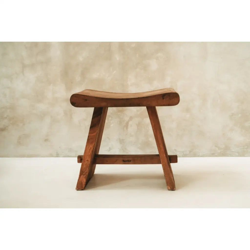 De suar stool - natuurlijk