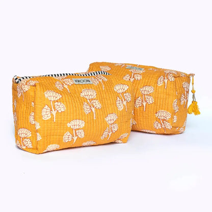 Kikooni cosmetische tas ’mystic flower yellow’ - kikooni