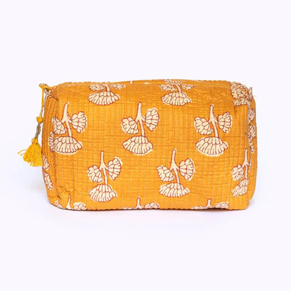 Kikooni cosmetische tas ’mystic flower yellow’ - kikooni