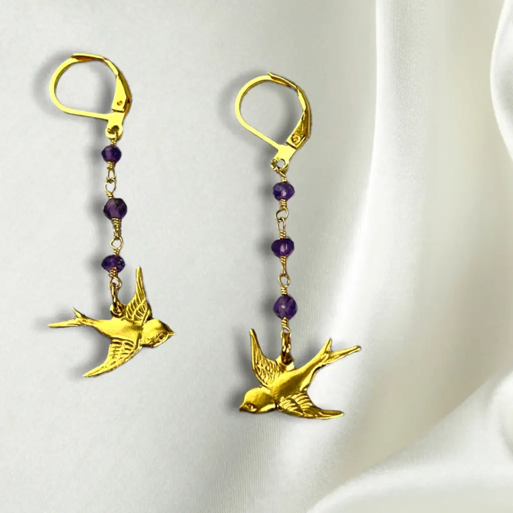 Madamlili amethist zwaluw gouden oorbellen. - sieraden