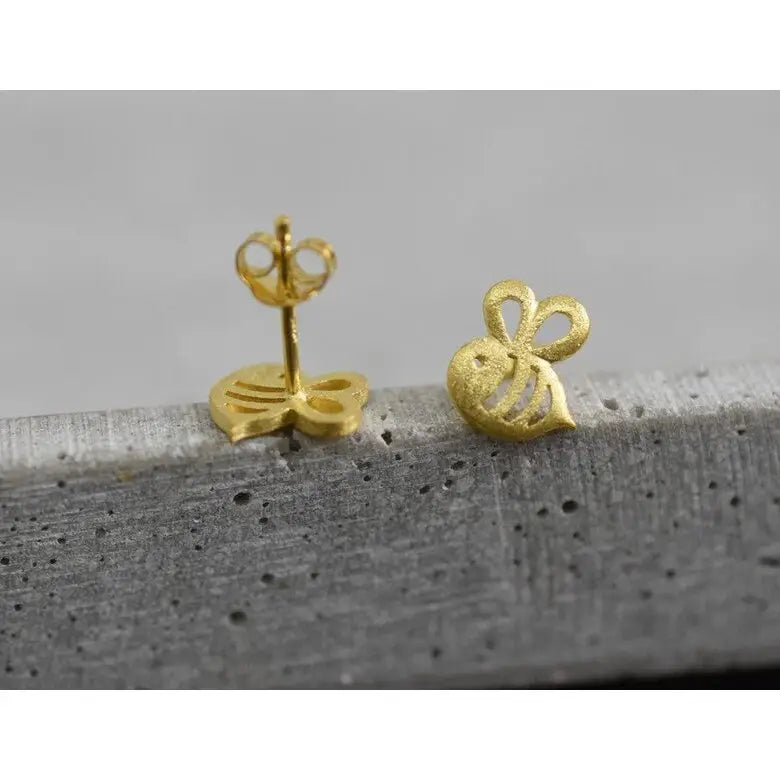 Madamlili bijen mini-oorknopjes - 925 sterling verguld.