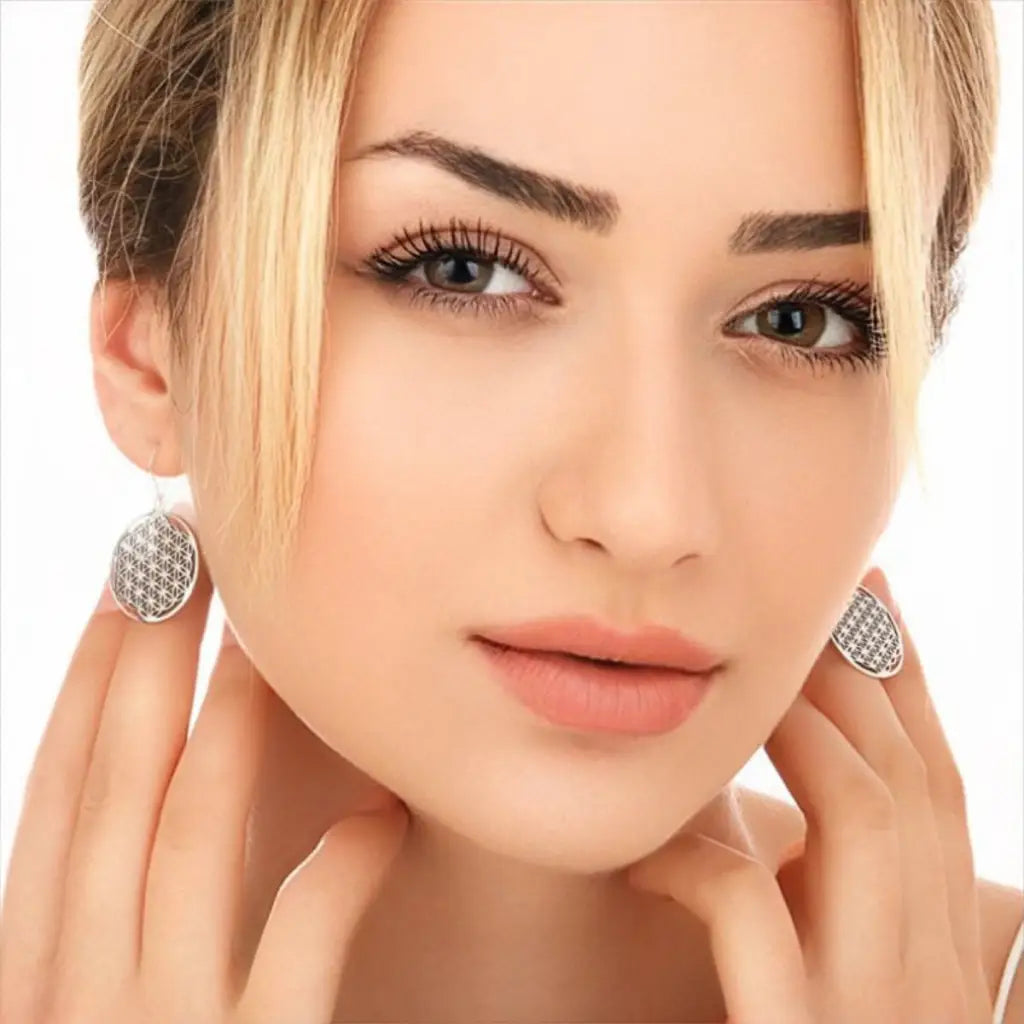 Madamlili bloem des levens oorbellen - 925 sterling zilver.