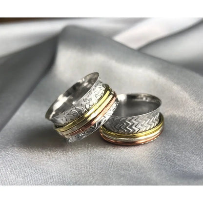 Madamlili bloemenmeditatiering met driekleurige band - 925