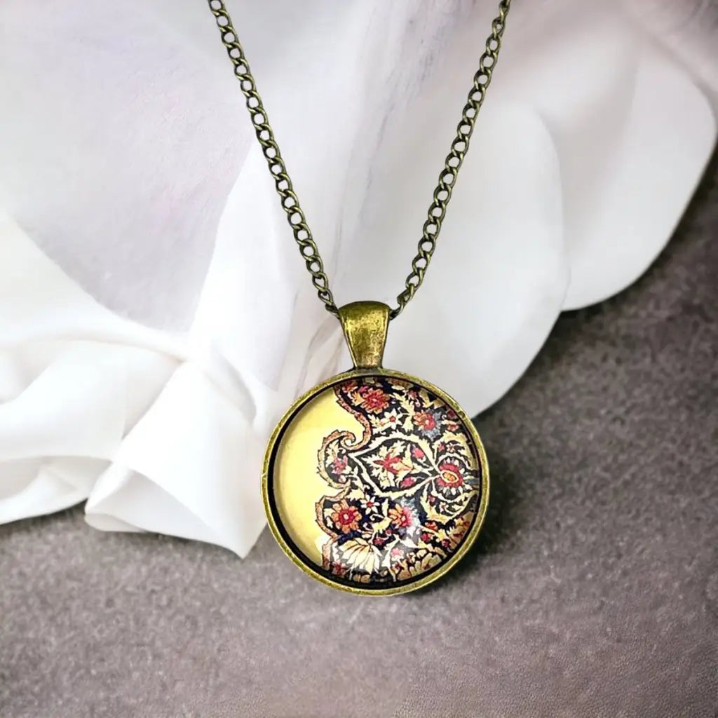 Madamlili bronzen ketting. - sieraden