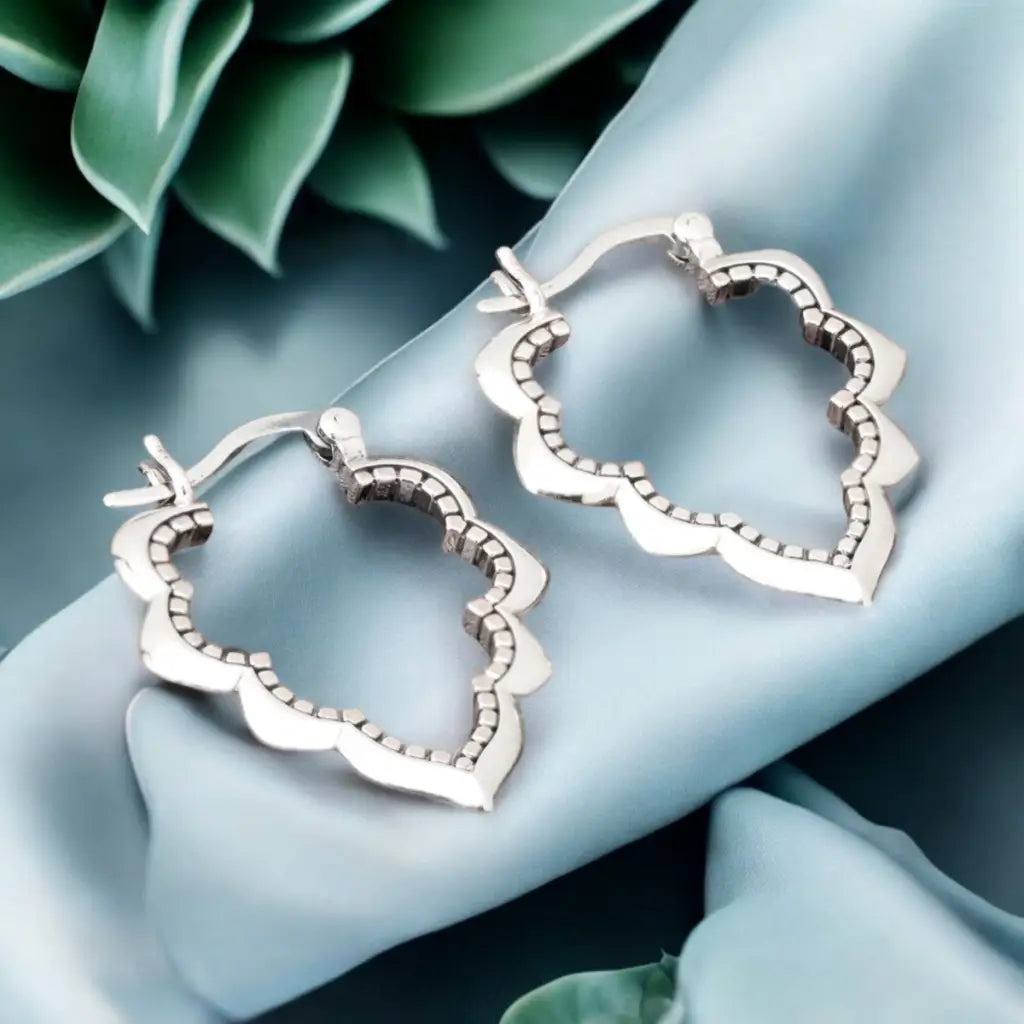 Madamlili drop aura ornament-oorbellen - 925 sterling