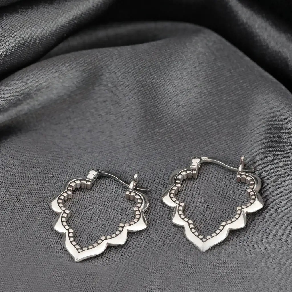 Madamlili drop aura ornament-oorbellen - 925 sterling