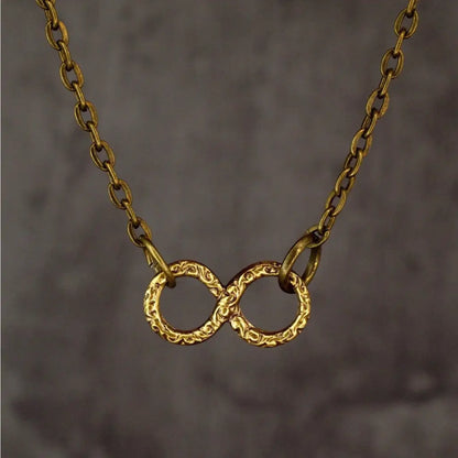 Madamlili infinity ketting - bronzen filigraan infinity.