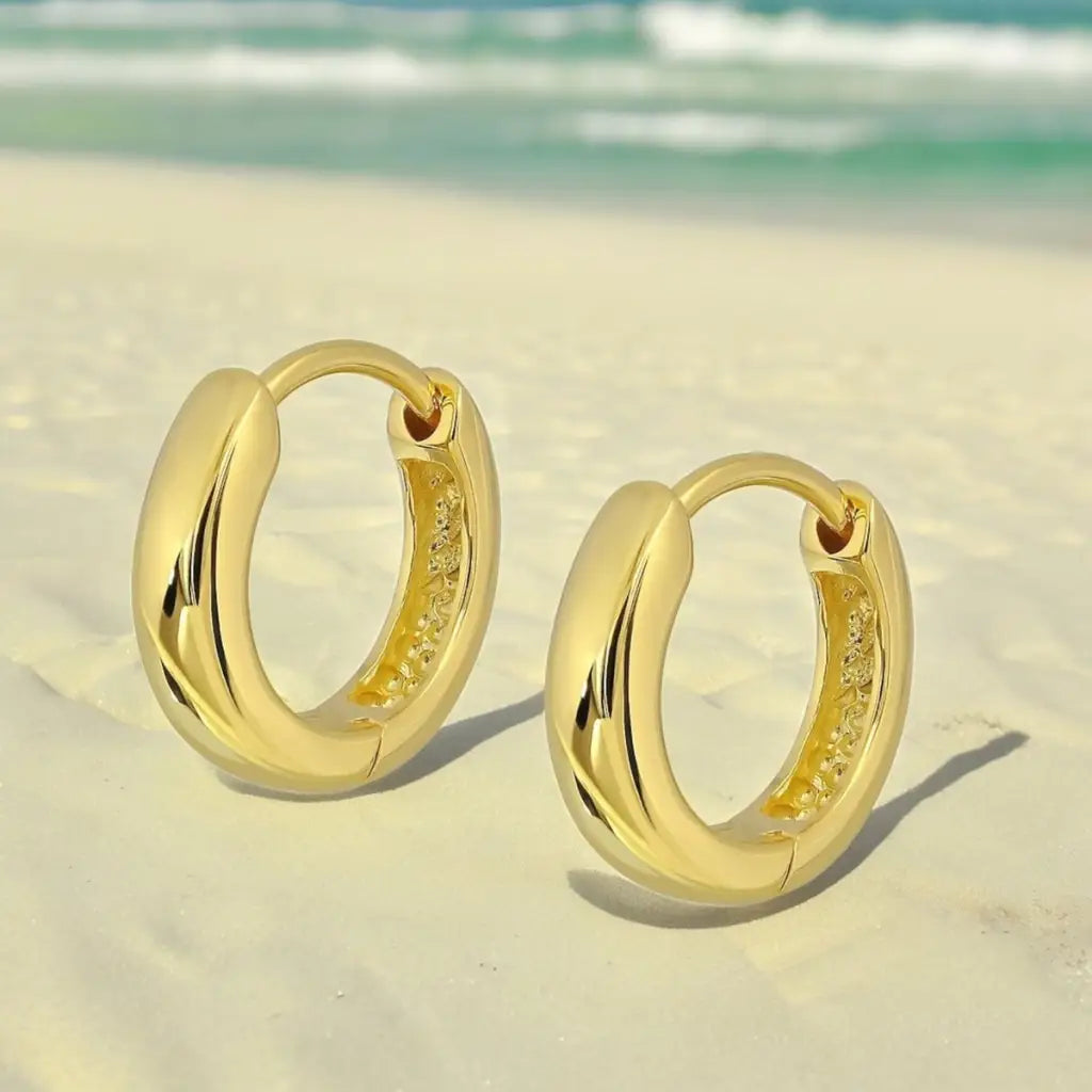 Madamlili klassieke huggie-oorringen gemaakt van 925