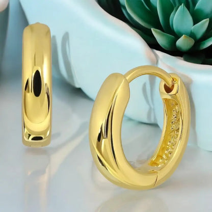 Madamlili klassieke huggie-oorringen gemaakt van 925