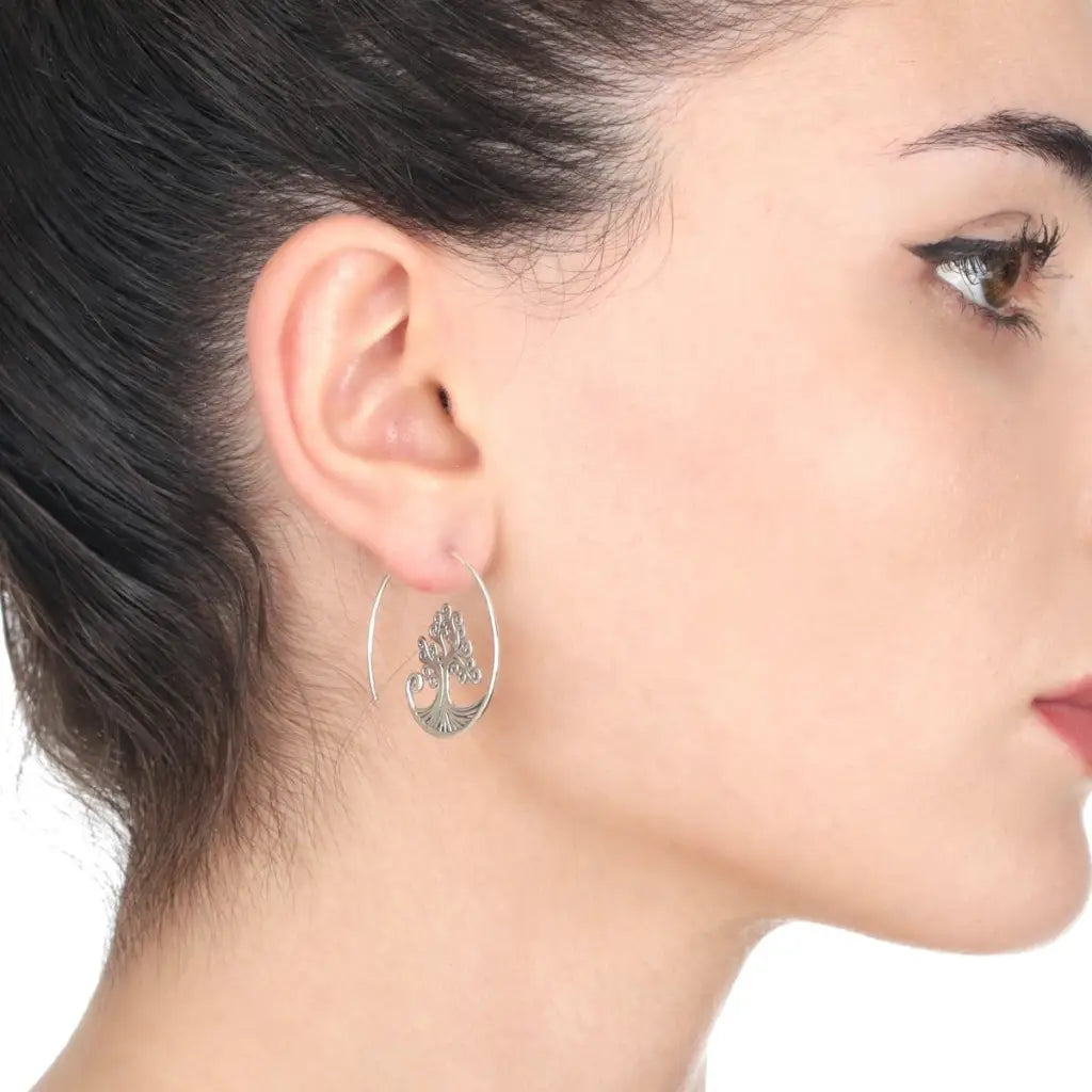 Madamlili levensboom spiraalvormige oorbellen - 925