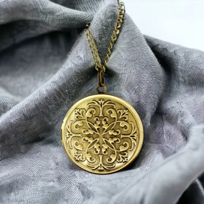 Madamlili marrakesh bronzen fotomedaillonketting