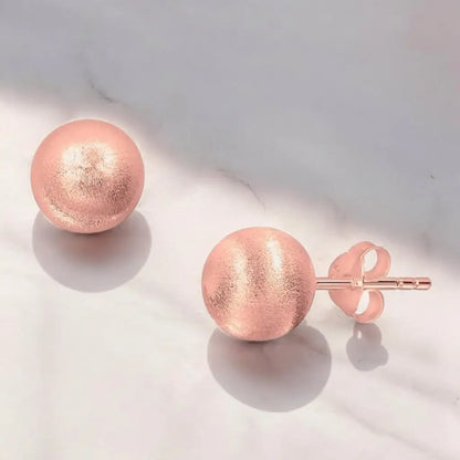 Madamlili matte klassieke 6 mm kogeloorknopjes - 18k