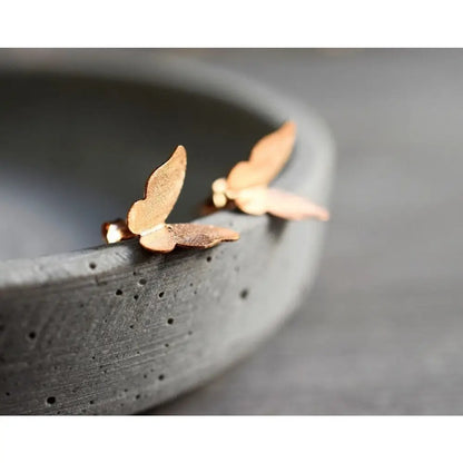 Madamlili mini vlinders oorknopjes - minimalistische 925