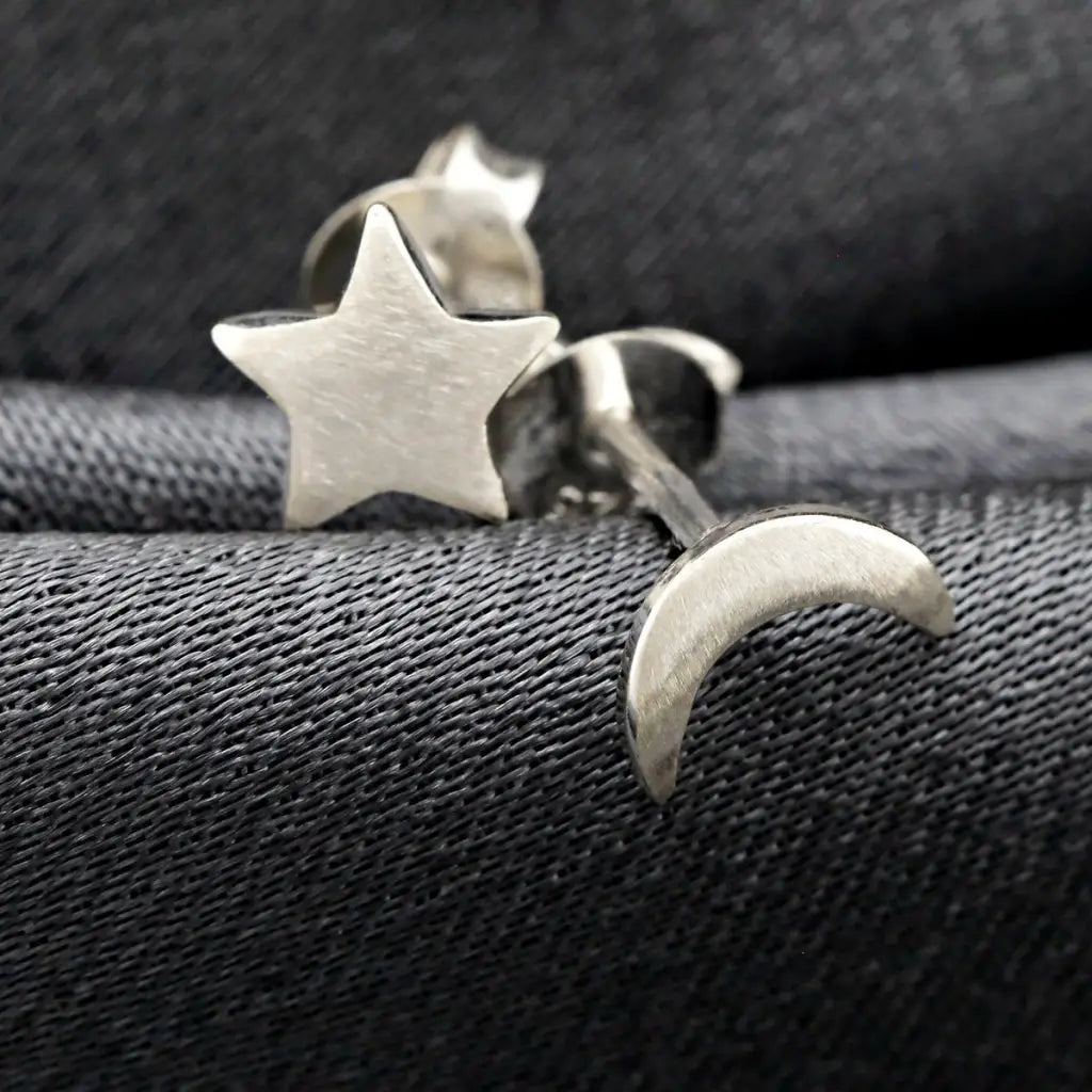 Madamlili moon star mini stud oorbellen - 925 sterling