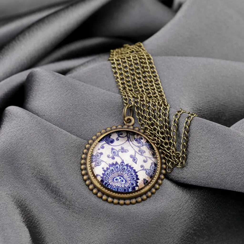 Madamlili oosterse tegel bronzen ketting in vintage stijl.