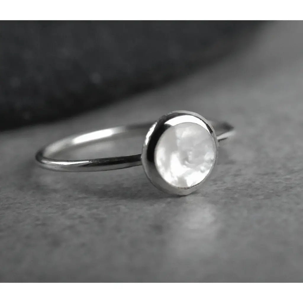 Madamlili parelmoerring - 925 sterling zilver