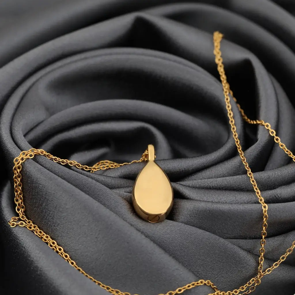 Madamlili roestvrij stalen urnflesketting