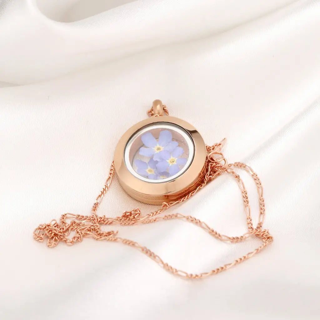 Madamlili rosé verguld vergeet-mij-niet-medaillon.