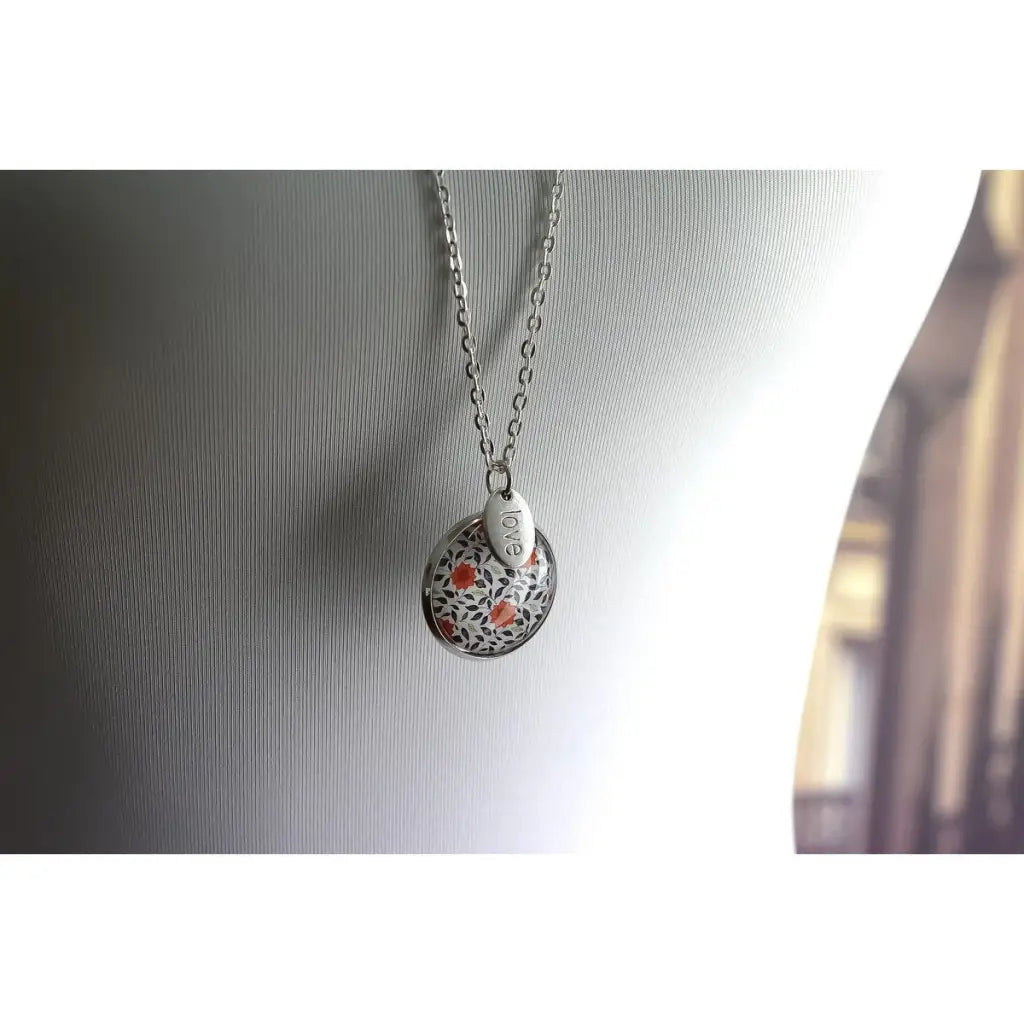 Madamlili tegelglashanger - verzilverde bloem