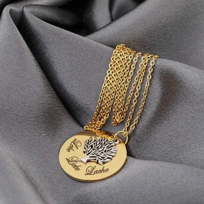 Madamlili vergulde ketting met gegraveerde hanger