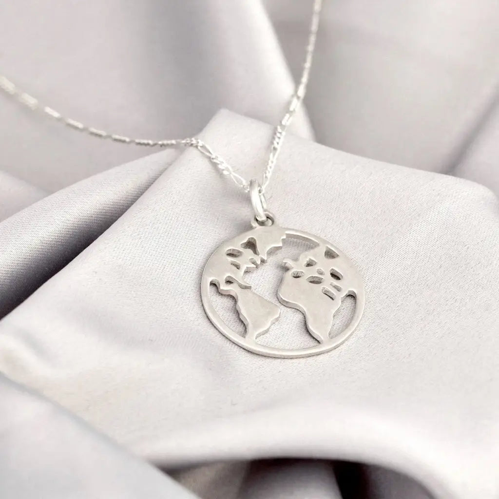 Madamlili wereldkaart silhouet hanger - 925 sterling