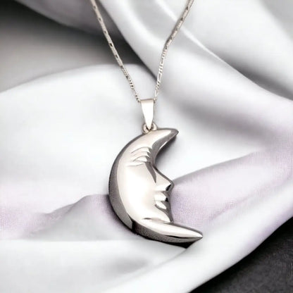 Madamlili sterling zilveren ketting van 925 halve maan.