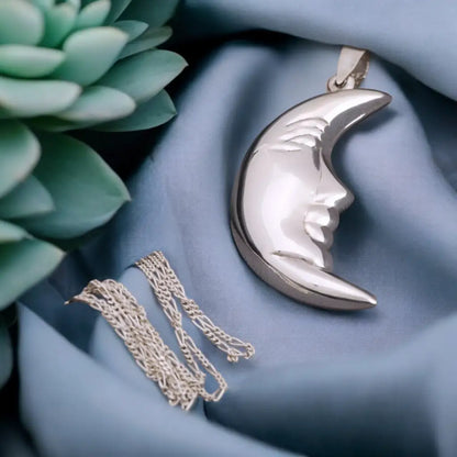 Madamlili sterling zilveren ketting van 925 halve maan.