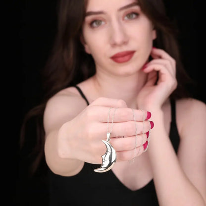 Madamlili sterling zilveren ketting van 925 halve maan.