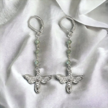 Madamlili edelsteenoorbellen met blauwe apatiet