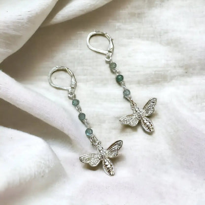 Madamlili edelsteenoorbellen met blauwe apatiet