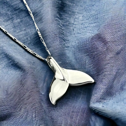 Madamlili 925 sterling zilveren ketting met dolfijnstaart.